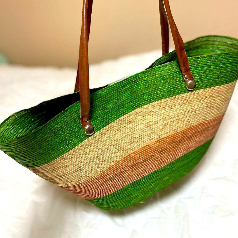 Beach Latham Shoulder Bag
